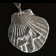 Jewellery- Clam and Starfish Pendant