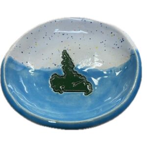 Pottery- Plate with Labrador map